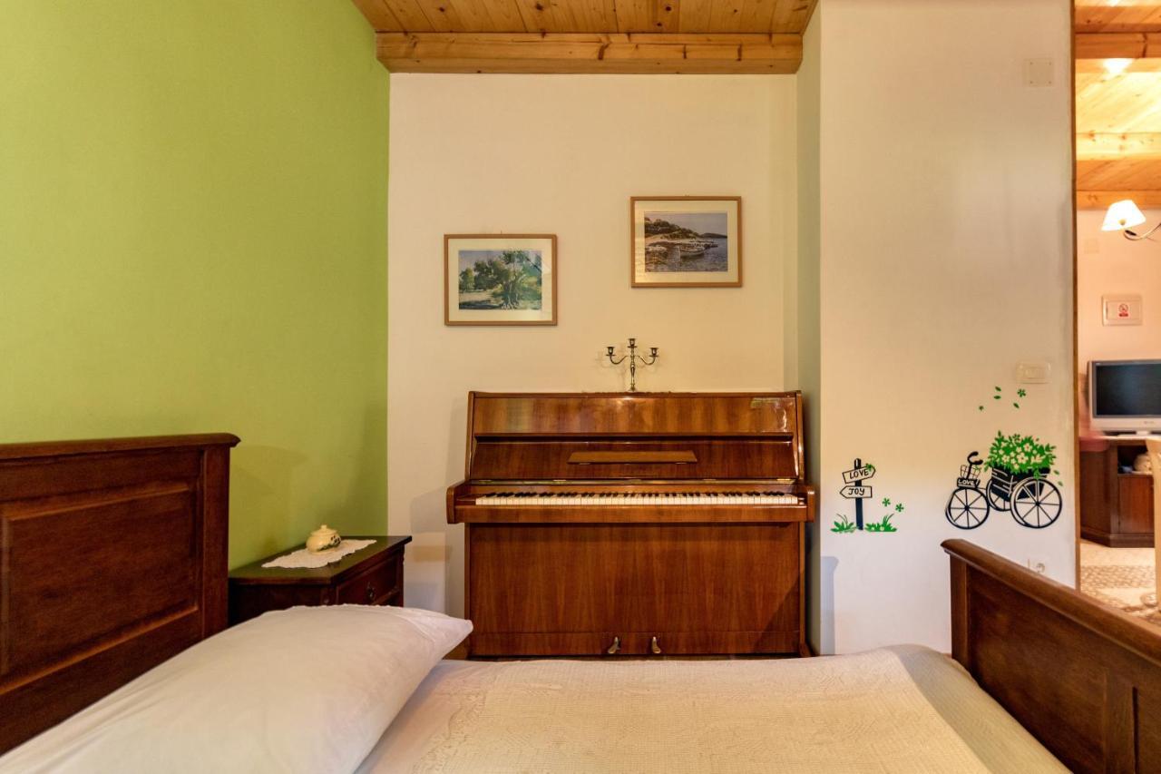 Apartment Tara Каштела Экстерьер фото