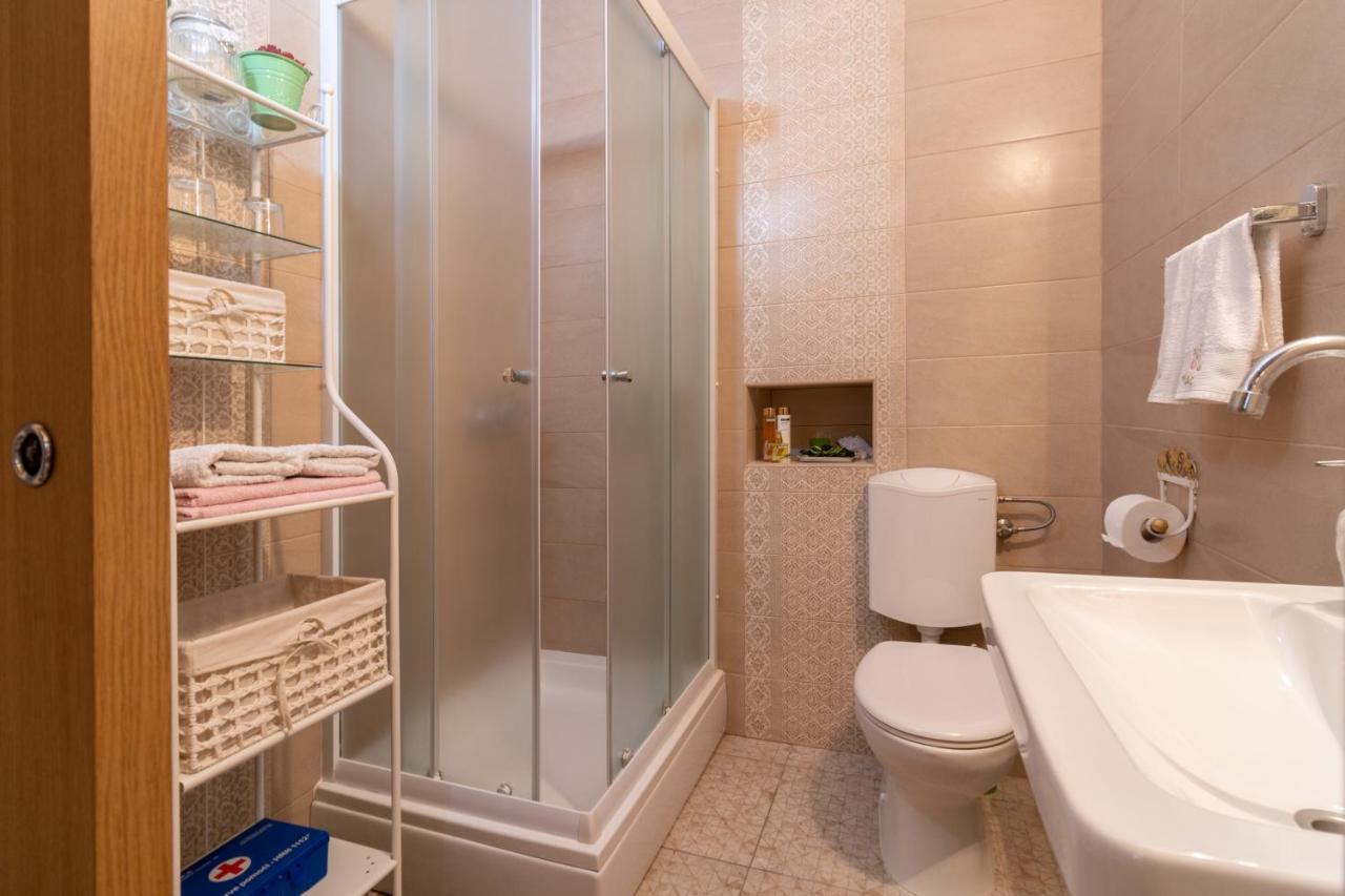 Apartment Tara Каштела Экстерьер фото